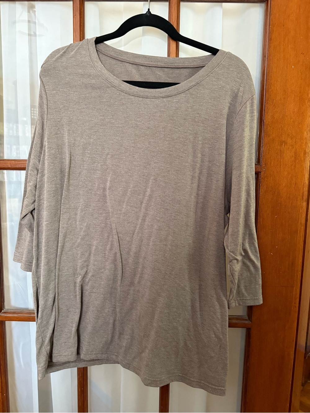 Amazon Women's Lightweight Scoop Neck Top - Taupe Gray